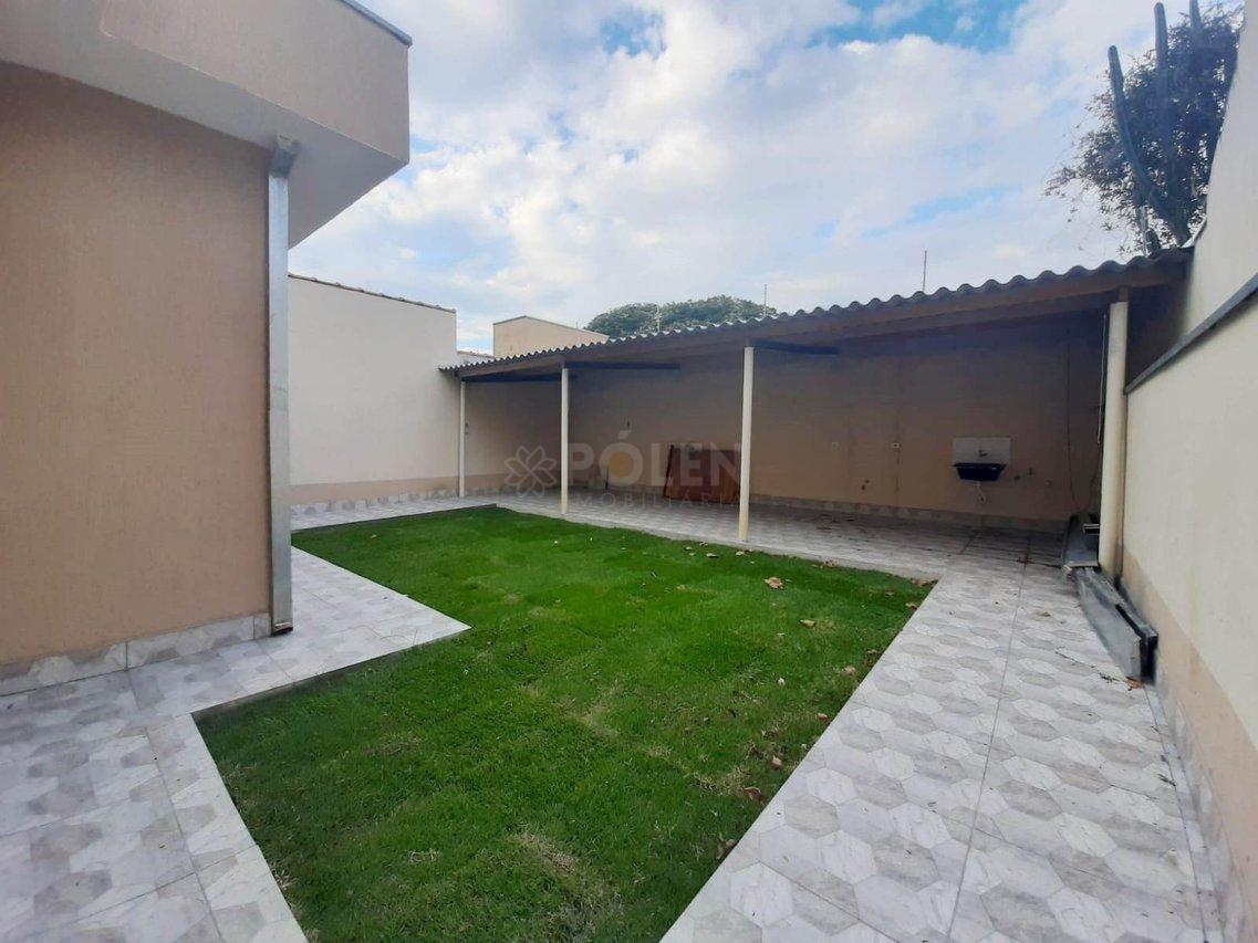 Casa - 3 dormitórios - Jardim Siesta - Jacareí - Aluguel - Jacareí - 