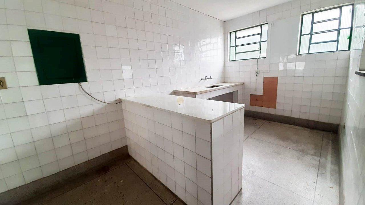 Imóvel Comercial - Galpão / Salão - Aluga - Jacareí/SP - Jacareí - 