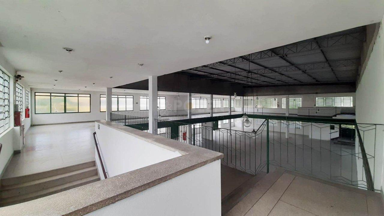 Imóvel Comercial - Galpão / Salão - Aluga - Jacareí/SP - Jacareí - 