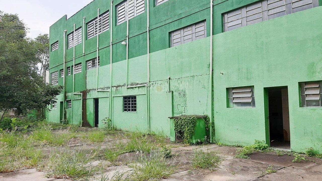 Imóvel Comercial - Galpão / Salão - Aluga - Jacareí/SP - Jacareí - 