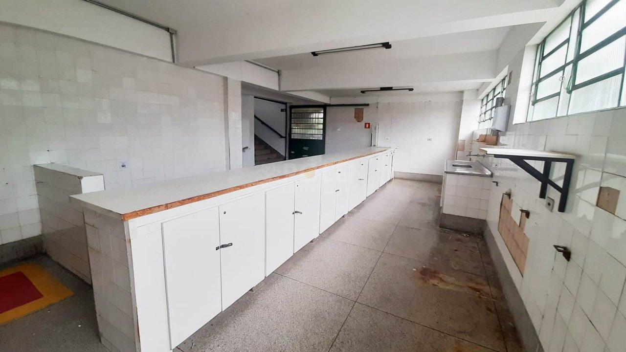 Imóvel Comercial - Galpão / Salão - Aluga - Jacareí/SP - Jacareí - 