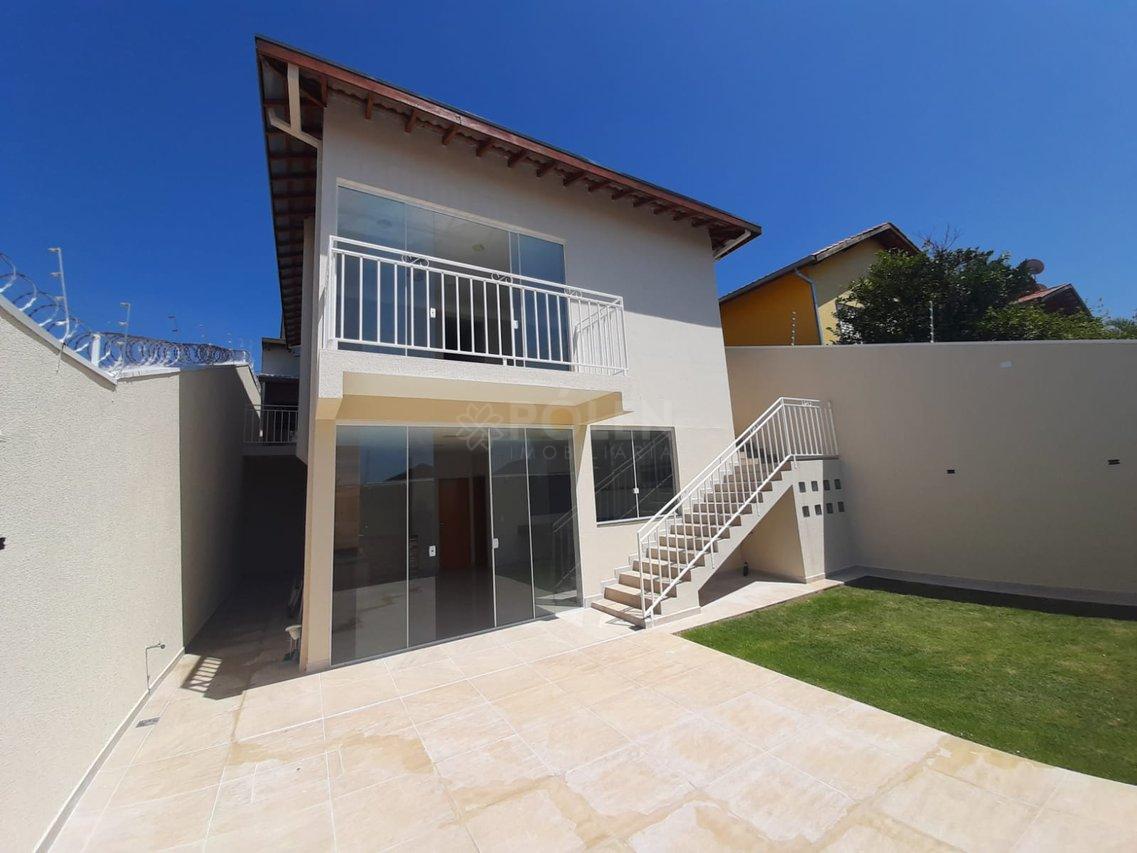 Casa - 3 dormitórios - Jacareí - Venda - Locação - Jacareí - 