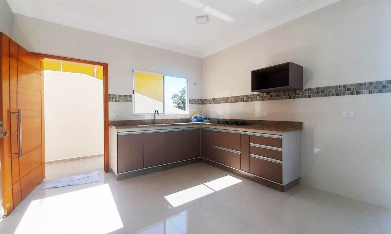 Casa - 3 dormitórios - Jacareí - Venda - Locação - Jacareí - 