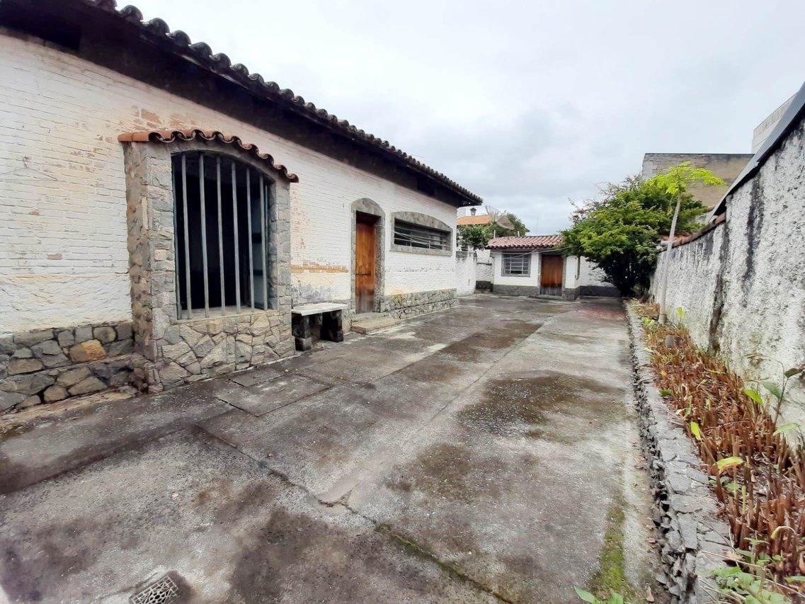 Casa Comercial - 3 dormitórios - Centro - Jacareí - Venda - Jacareí - 