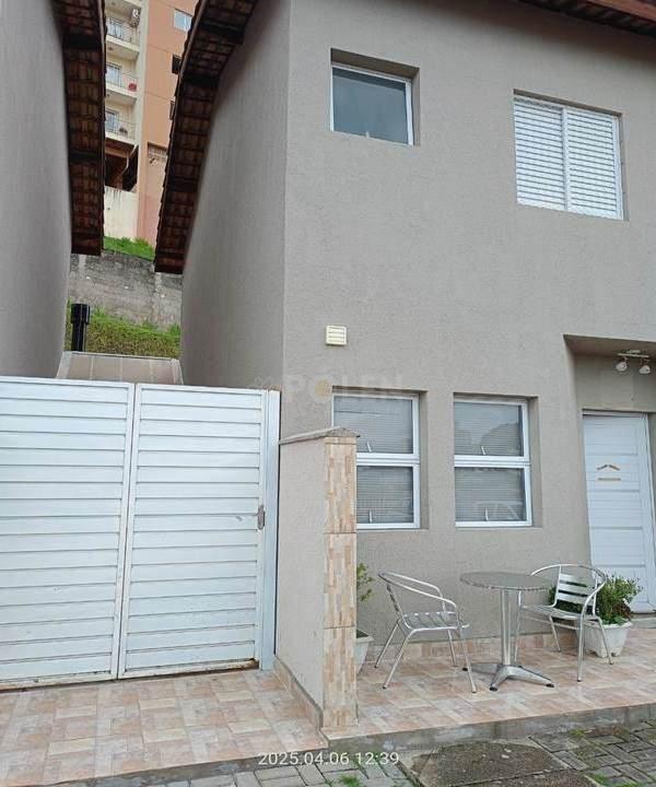 Casa em Condomínio - 2 dormitórios - Centro - Jacareí - Jacareí - 