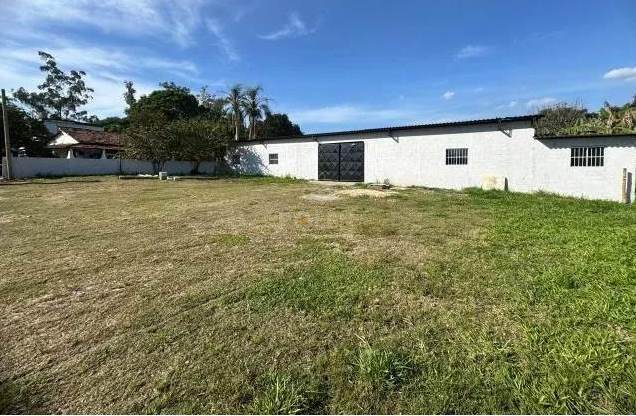 Galp&atilde;o Comercial - Jacare&iacute;/SP - Aluga  Jacareí - 