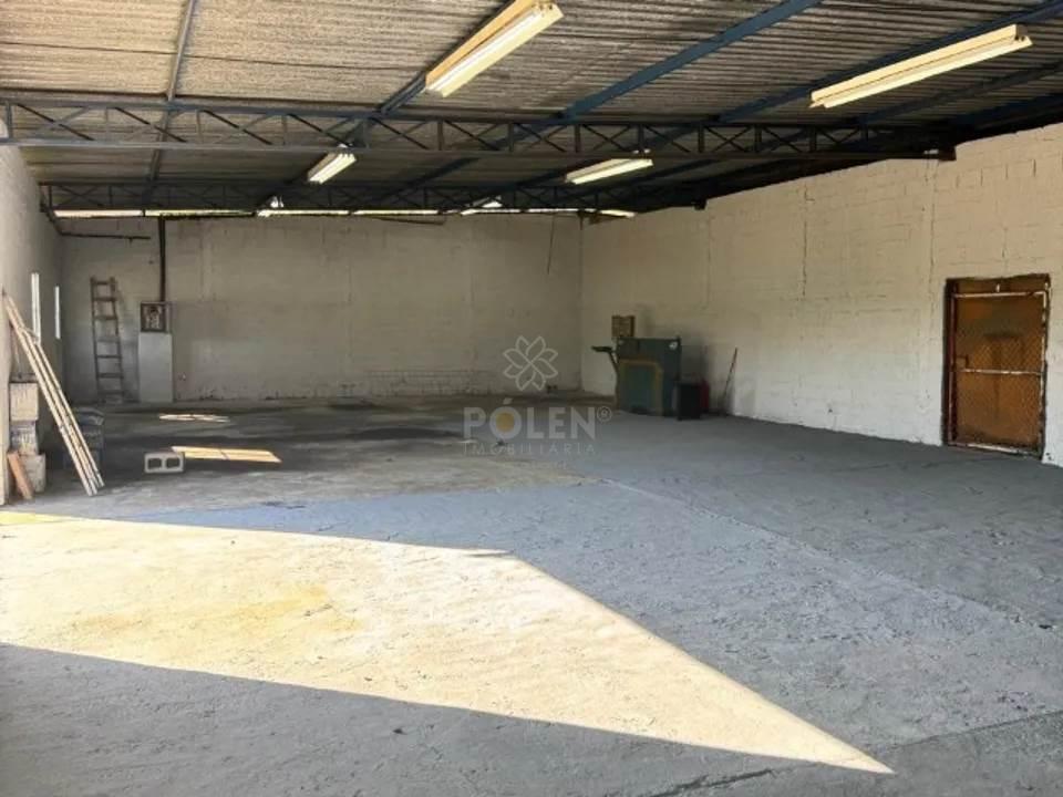 Galp&atilde;o Comercial - Jacare&iacute;/SP - Aluga  Jacareí - 