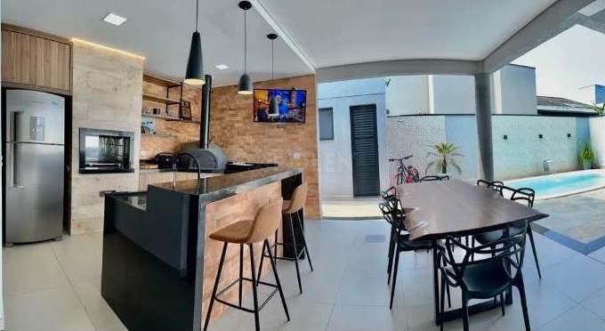 Casa em Condomínio - 3 dormitórios - Jacareí - Venda - Permuta - Jacareí - 