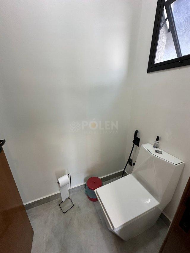 Casa em Condomínio - 4 dormitórios - Jacareí - Venda - Permuta - Jacareí - 