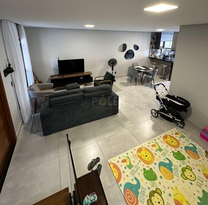 Casa em Condomínio - 4 dormitórios - Jacareí - Venda - Permuta - Jacareí - 