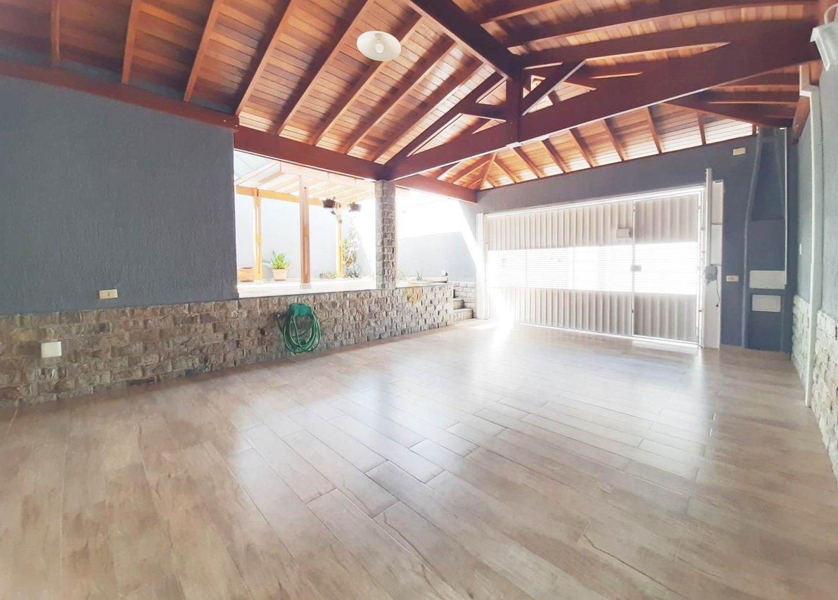 Casa - 3 dormitórios - Villa Branca - Jacareí - Venda - Permuta  Jacareí - 