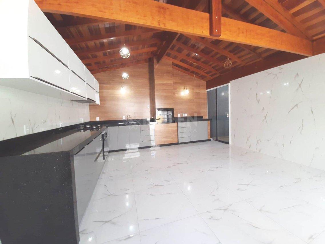 Casa - 3 dormitórios - Villa Branca - Jacareí - Venda - Permuta  Jacareí - 