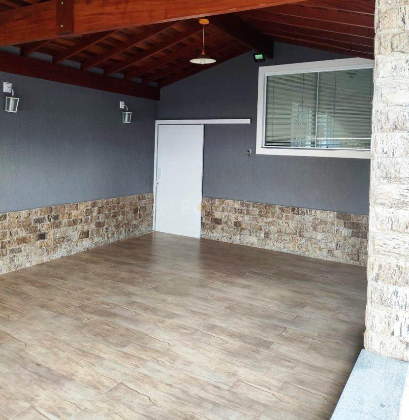 Casa - 3 dormitórios - Villa Branca - Jacareí - Venda - Permuta - Jacareí - 