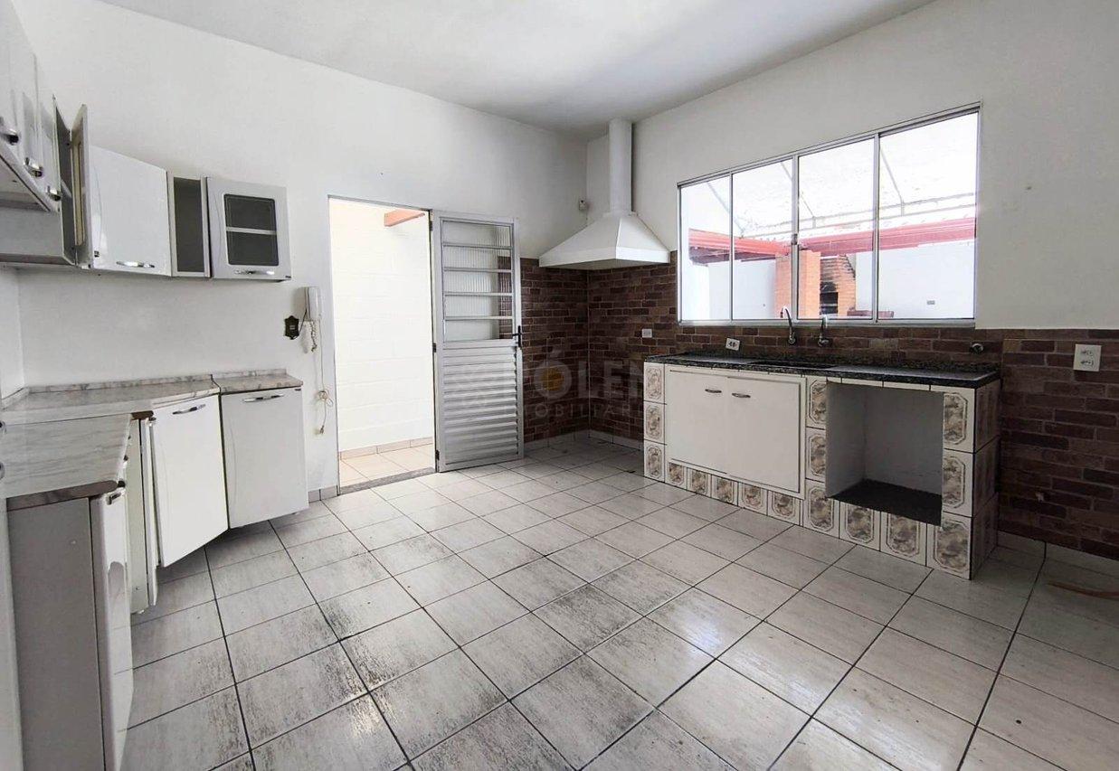 Casa - 3 dormitórios - Centro - Jacareí - Venda - Aluga  Jacareí - 