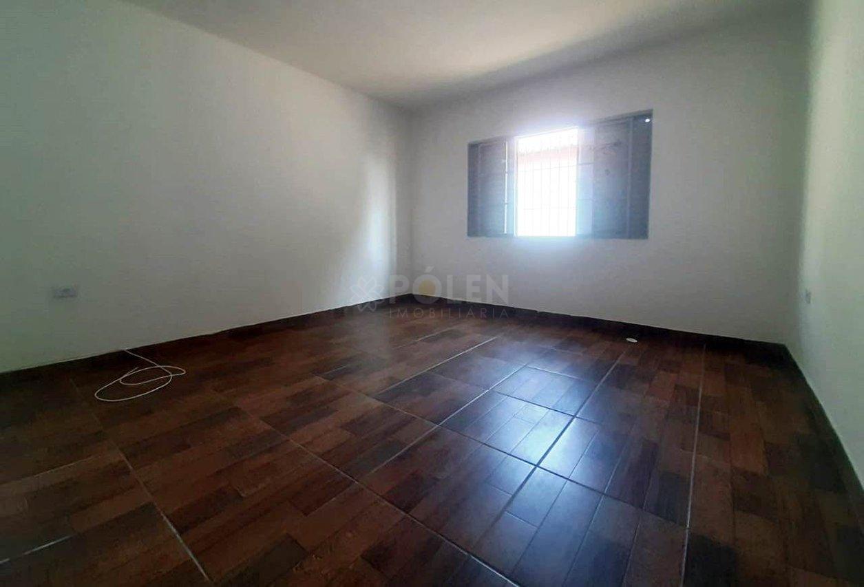 Casa - 3 dormitórios com edícula - Vila Formosa - Jacareí - Aluga  Jacareí - 