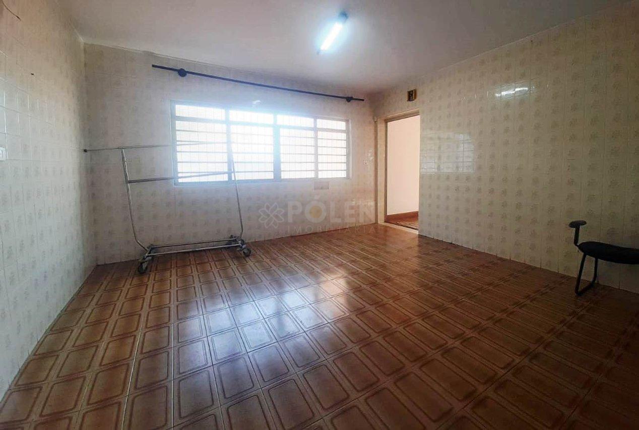 Casa - 3 dormitórios com edícula - Vila Formosa - Jacareí - Aluga  Jacareí - 