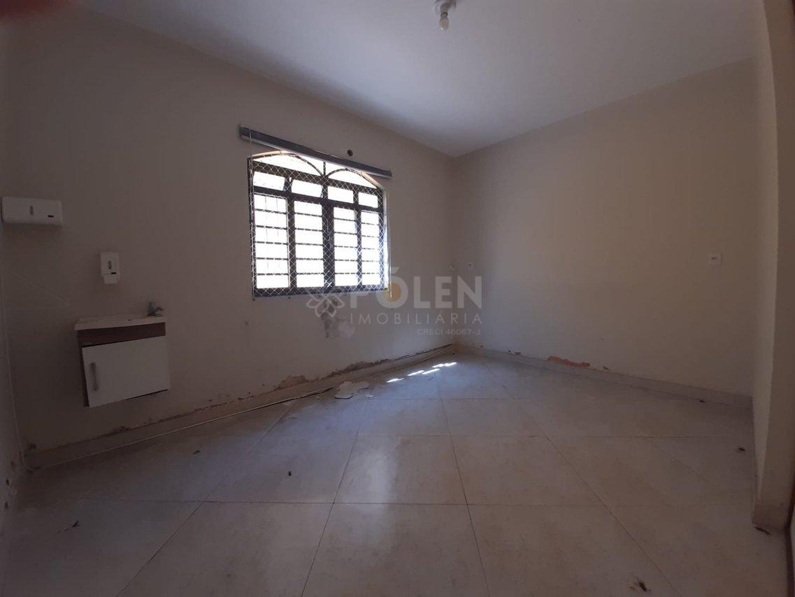 Casa - 4 dormitórios - Jacareí - Aluga  Jacareí - 