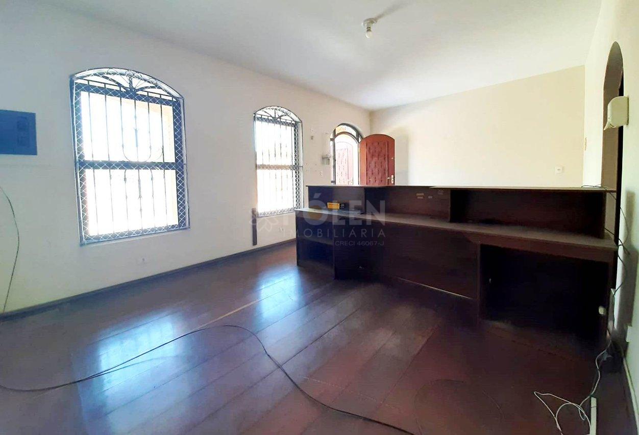 Casa - 4 dormitórios - Jacareí - Aluga  Jacareí - 
