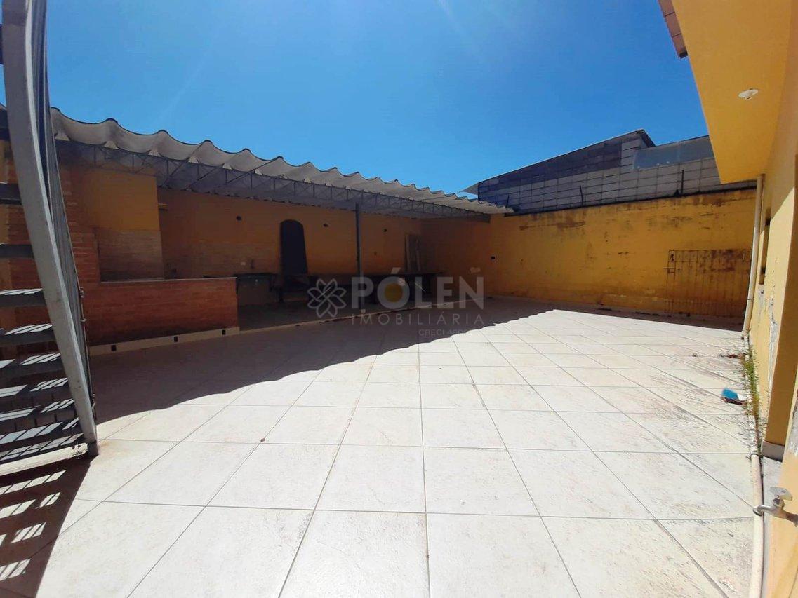 Casa - 4 dormitórios - Jacareí - Aluga  Jacareí - 
