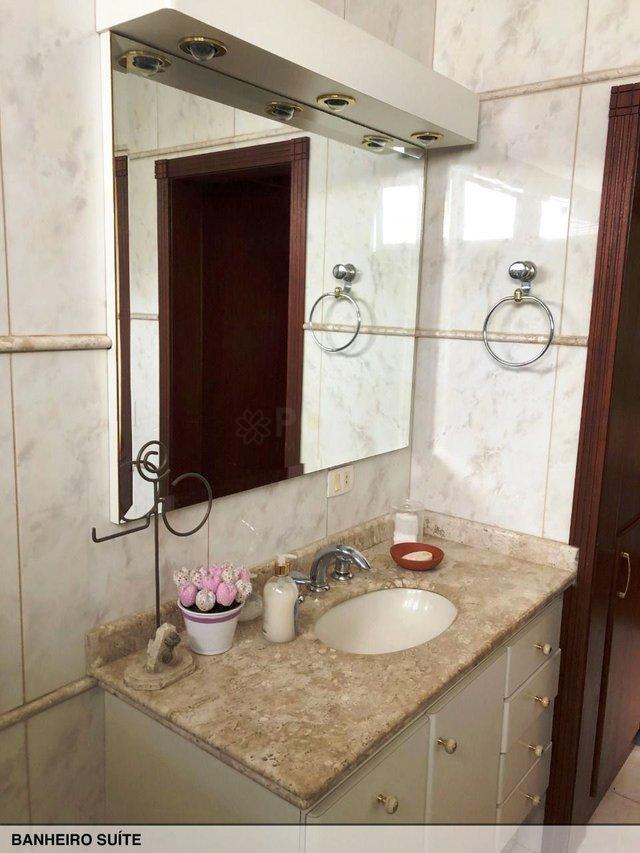 Casa em Condomínio - 3 dormitórios - Jacareí - Vende  Jacareí - 