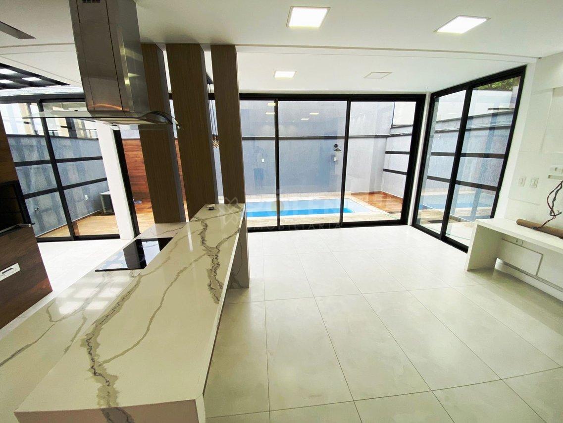 Casa em Condomínio - 3 dormitórios - Jacareí - Venda  Jacareí - 