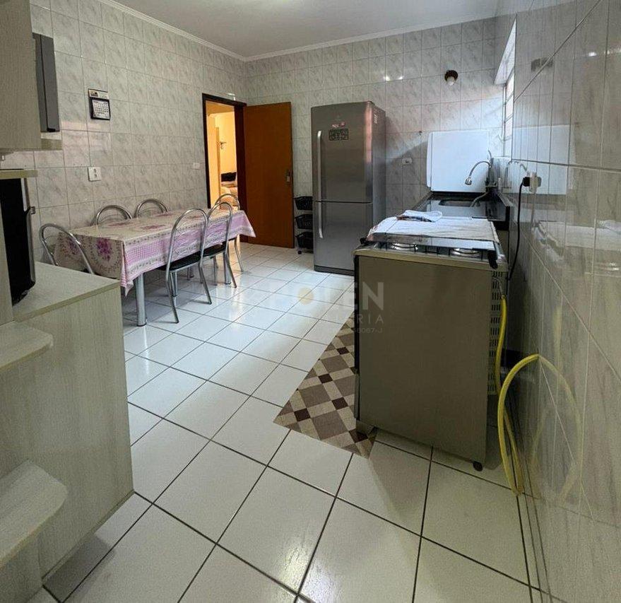 Casa - 3 dormitórios - Jacareí - Vende  Jacareí - 