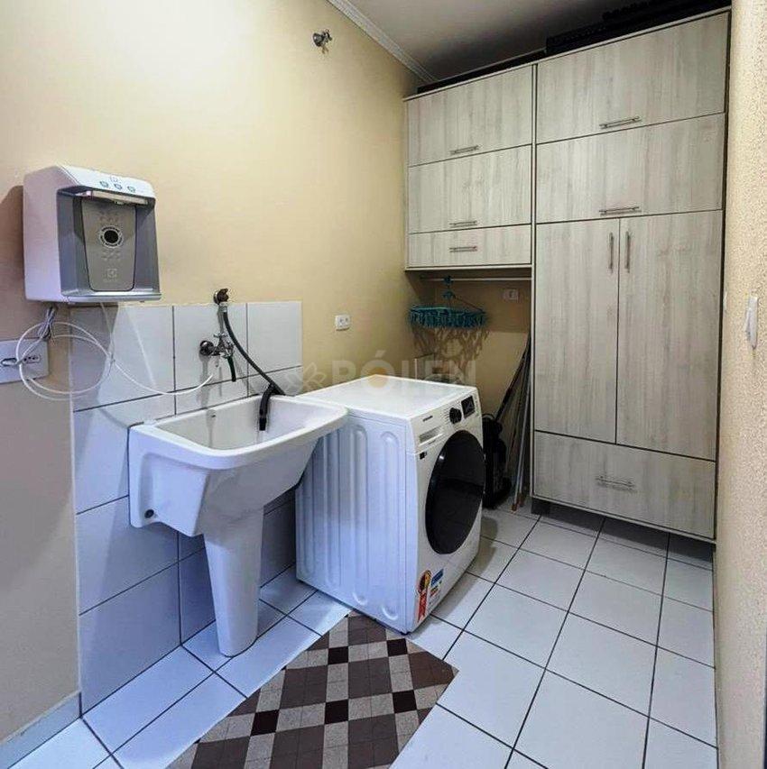 Casa - 3 dormitórios - Jacareí - Vende  Jacareí - 