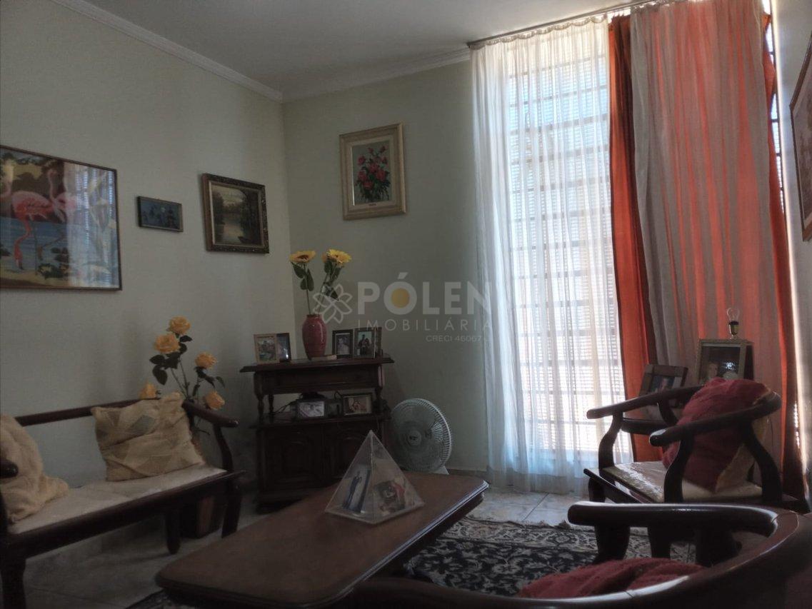 Casa - 3 dormitórios - Centro - Jacareí - Vende  Jacareí - 