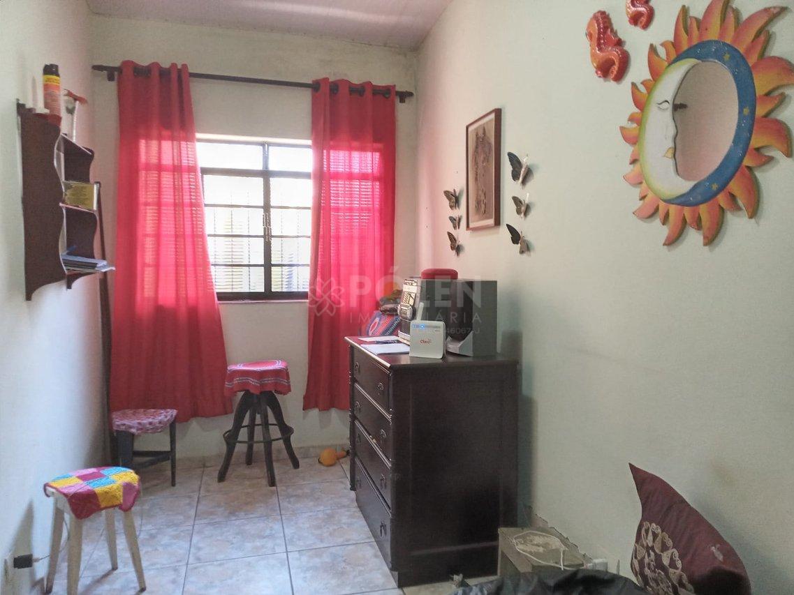 Casa - 3 dormitórios - Centro - Jacareí - Vende  Jacareí - 