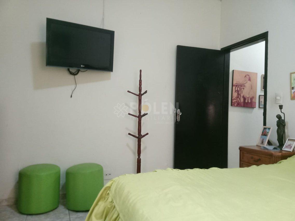Casa - 3 dormitórios - Centro - Jacareí - Vende  Jacareí - 