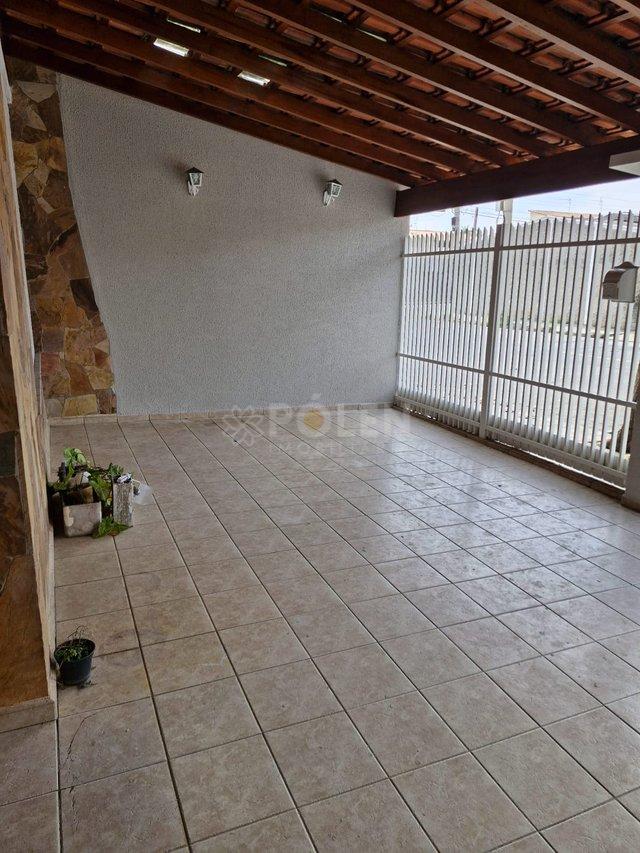 Casa - 3 dormitórios - Parque Brasil - Jacareí - Vende  Jacareí - 