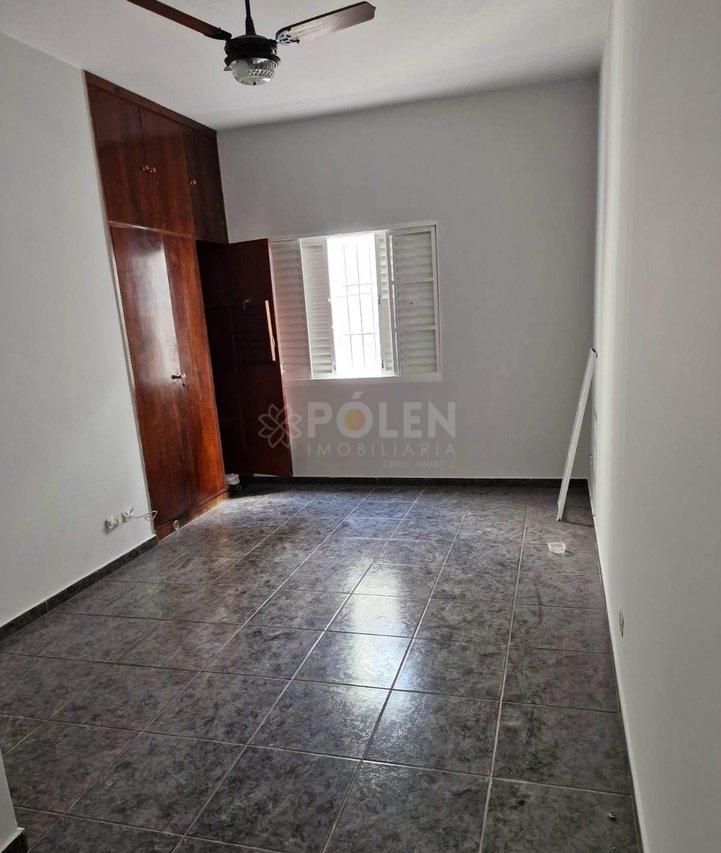 Casa - 3 dormitórios - Parque Brasil - Jacareí - Vende  Jacareí - 