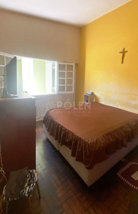 Casa com Edícula - Jardim Flórida - Jacareí - Vende  Jacareí - 