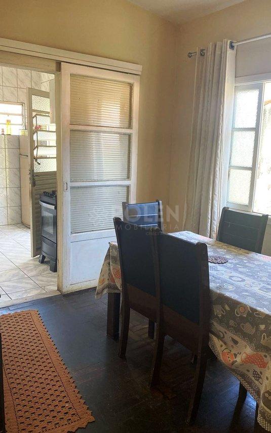 Casa com Edícula - Jardim Flórida - Jacareí - Vende  Jacareí - 