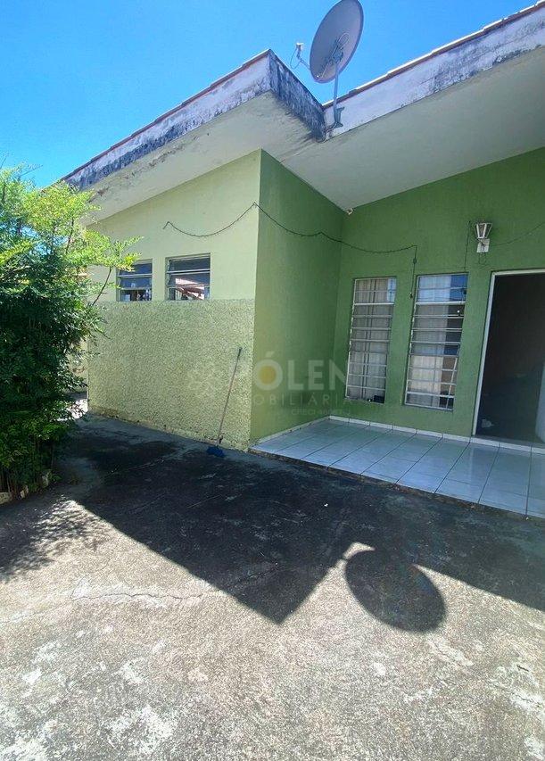 Casa com Edícula - Jardim Flórida - Jacareí - Vende  Jacareí - 