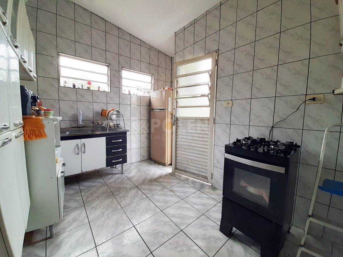 Casa com Edícula - Jardim Flórida - Jacareí - Vende  Jacareí - 