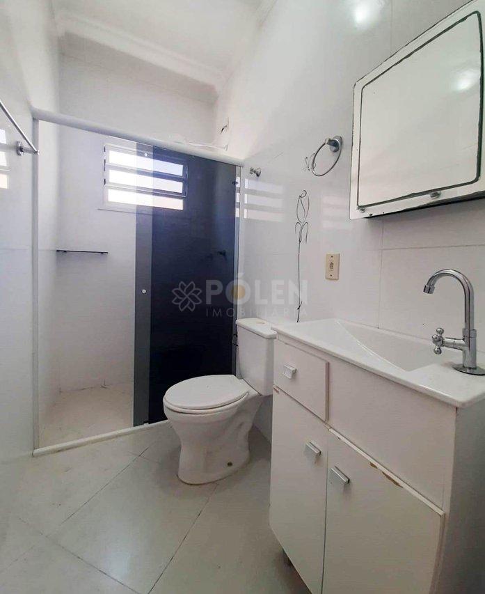 Casa - 3 dormitórios - Jacareí - Vende - Permuta  Jacareí - 