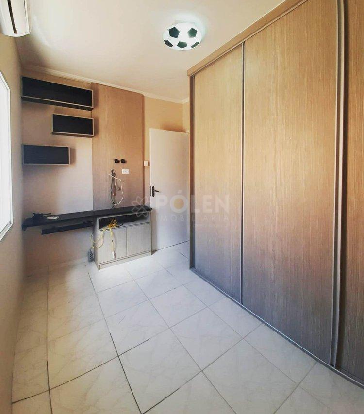 Casa - 3 dormitórios - Jacareí - Vende - Permuta  Jacareí - 