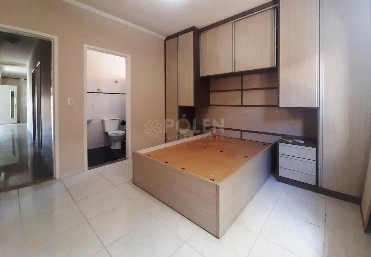 Casa - 3 dormitórios - Jacareí - Vende - Permuta  Jacareí - 