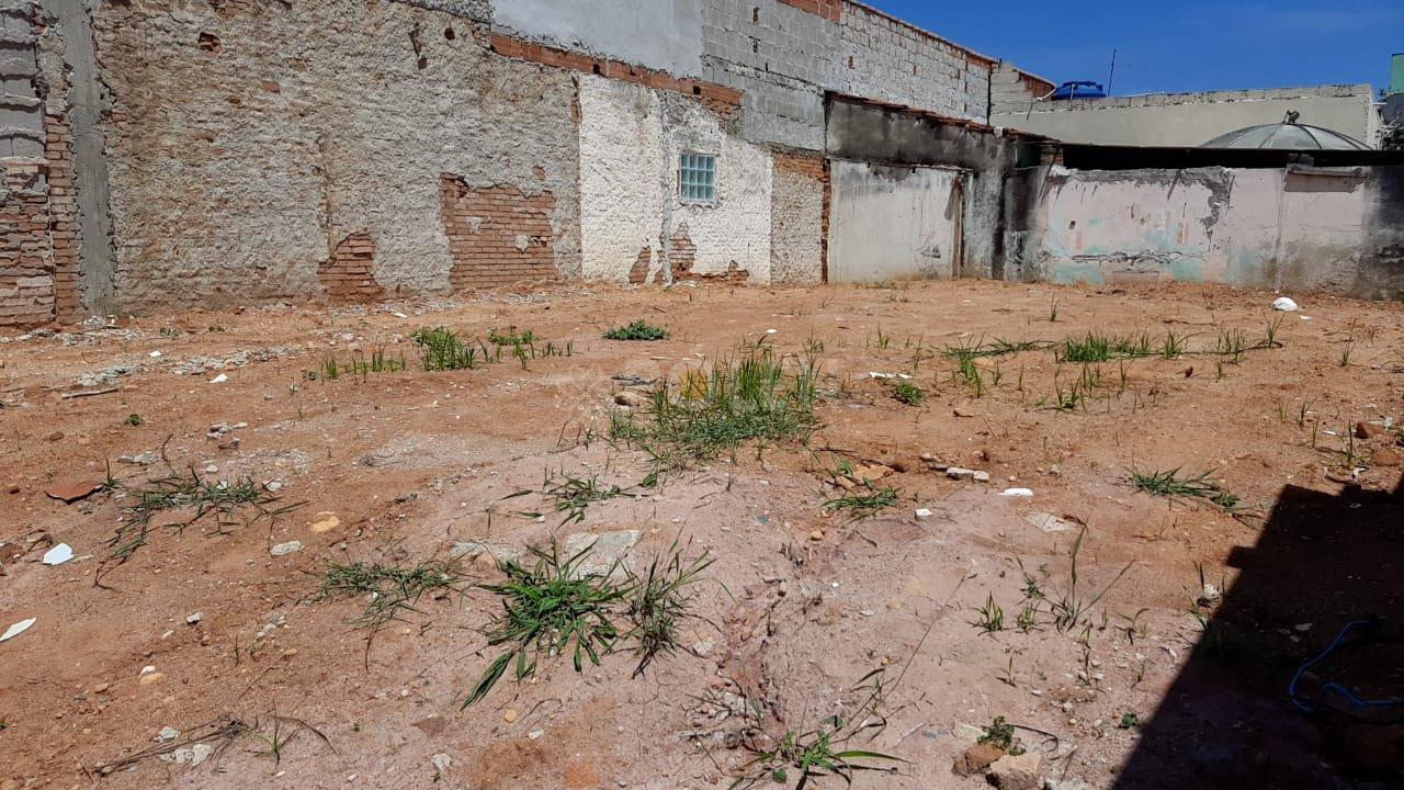 Terreno - Vende - Centro - Jacareí  Jacareí - 