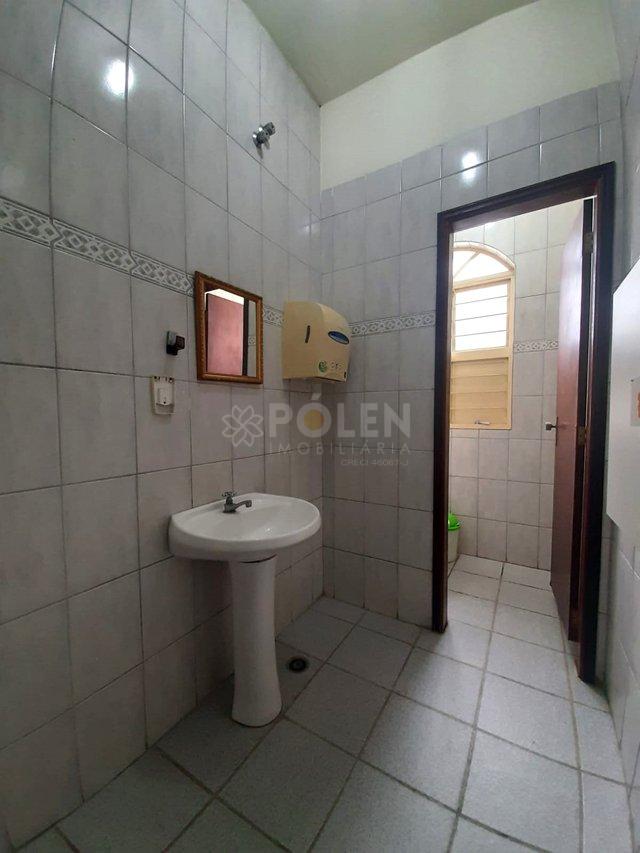 Imóvel Comercial com Edícula - Vende - Centro - Jacareí  Jacareí - 