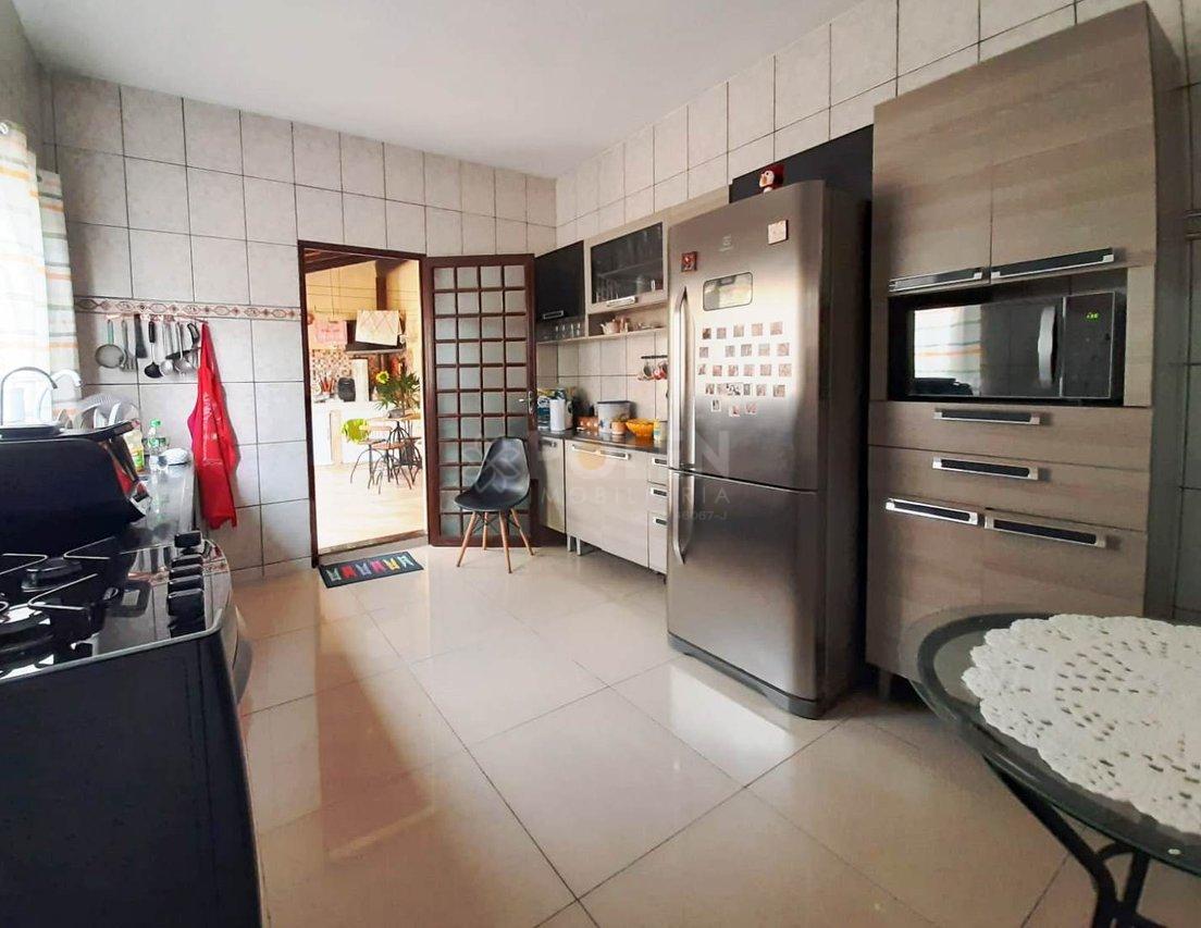 Casa - Venda - Jardim do Vale - Jacareí  Jacareí - 