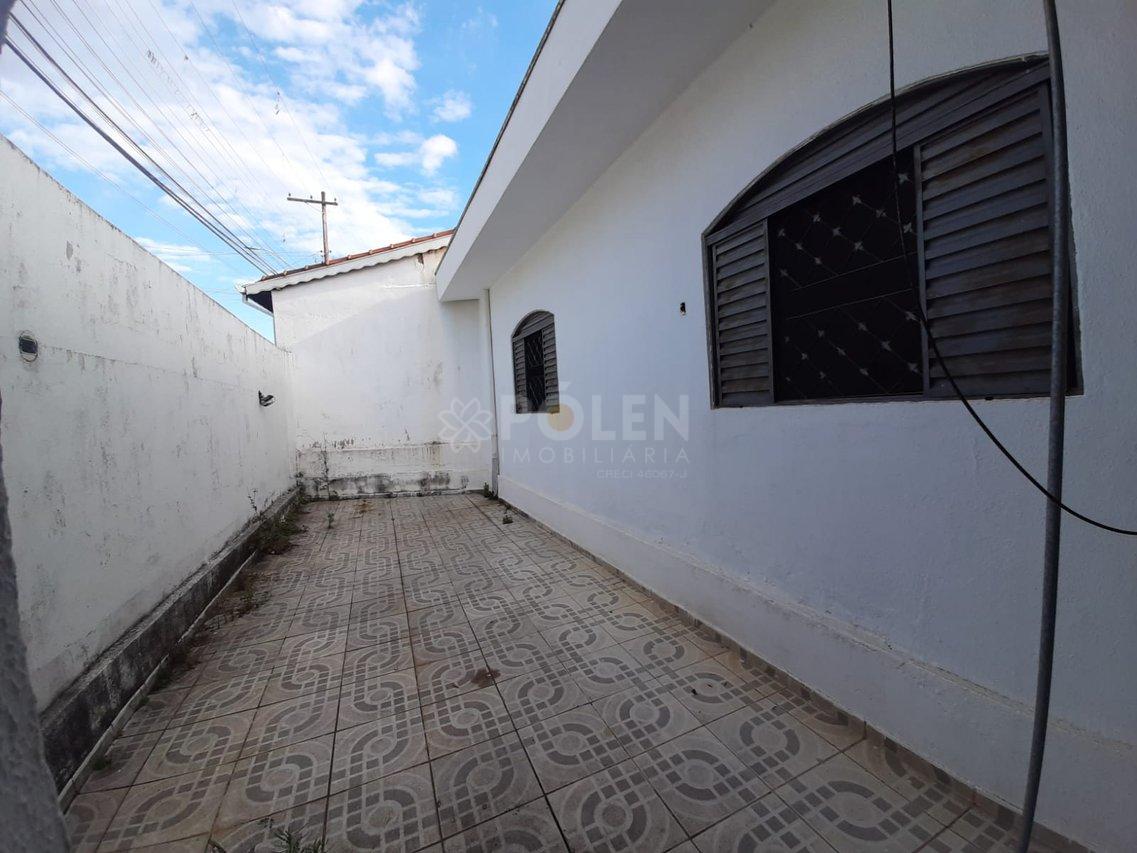 Casa 3 dormitórios - Jacareí - Venda - Aluga Avenida Walter Disney Jacareí - 