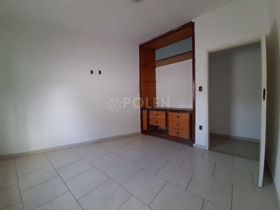 Casa 3 dormitórios - Jacareí - Venda - Aluga Avenida Walter Disney Jacareí - 