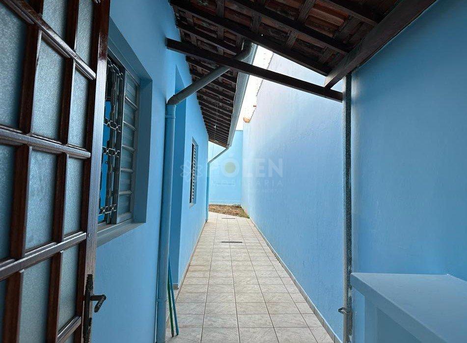 Casa 3 dormit&oacute;rios - Vende - Cidade Jardim - Jacare&iacute;  Jacareí - 