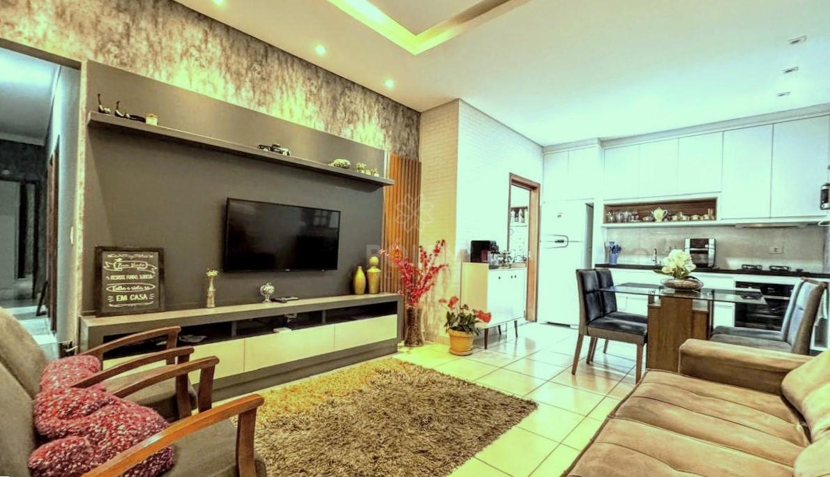 Casa T&eacute;rrea - 3 dormit&oacute;rios - Villa Branca - Jacare&iacute; - Vende - Aluga  Jacareí - 