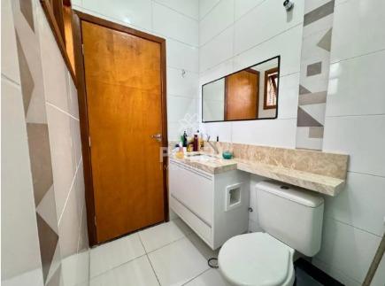 Casa T&eacute;rrea - 3 dormit&oacute;rios - Villa Branca - Jacare&iacute; - Vende - Aluga  Jacareí - 