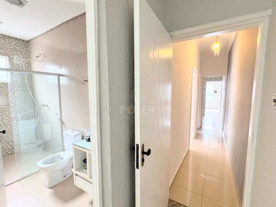 Casa com Ed&iacute;cula - Venda - Villa Branca - Jacare&iacute;  Jacareí - 