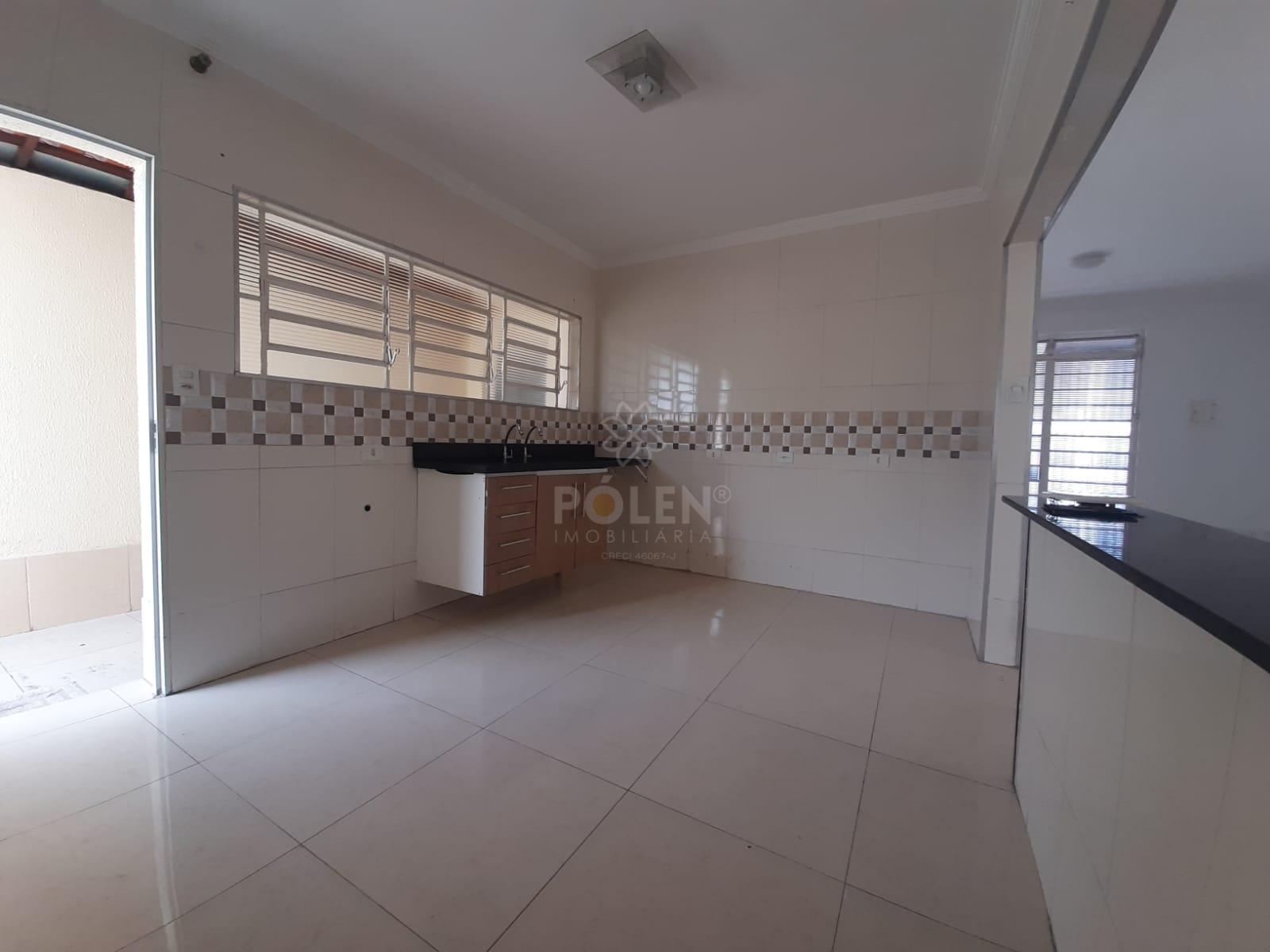 Casa - Aluga - Centro - Jacare&iacute;  Jacareí - 