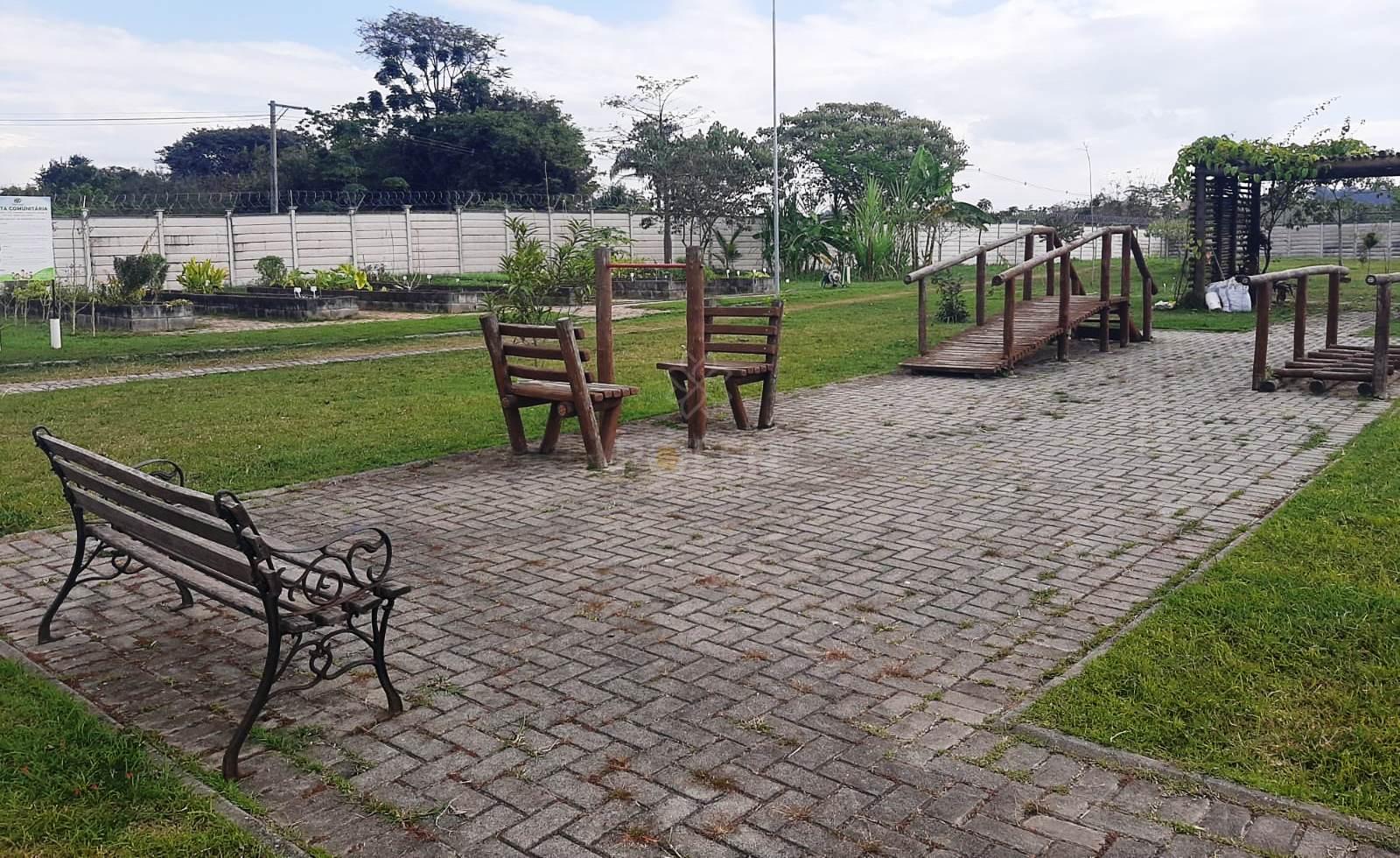 Terreno em Condom&iacute;nio - Condom&iacute;nio Bosque dos Manac&aacute;s - Jacare&iacute; - Venda Rua Padre Eugênio Jacareí - 